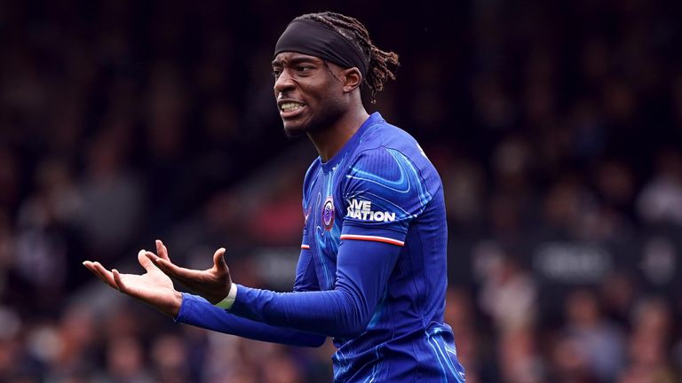 Noni Madueke rues a missed chance against Everton