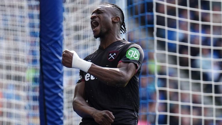 Mohammed Kudus celebrates after equalising for West Ham at Brighton