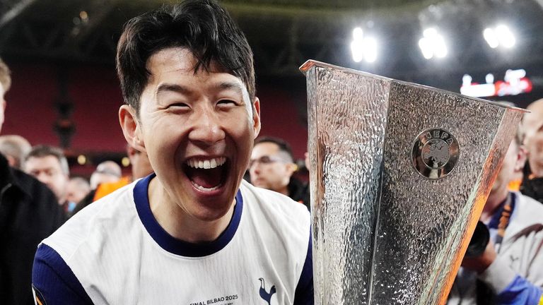 Heung-Min Son with the Europa League trophy