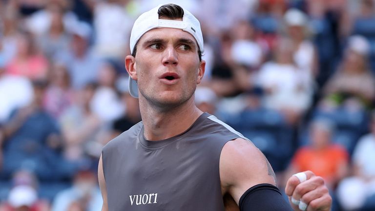 Jack Draper of the United Kingdom reacts against Federico Agustin Gomez of Argentina during their Men's Singles First Round match on Day Two