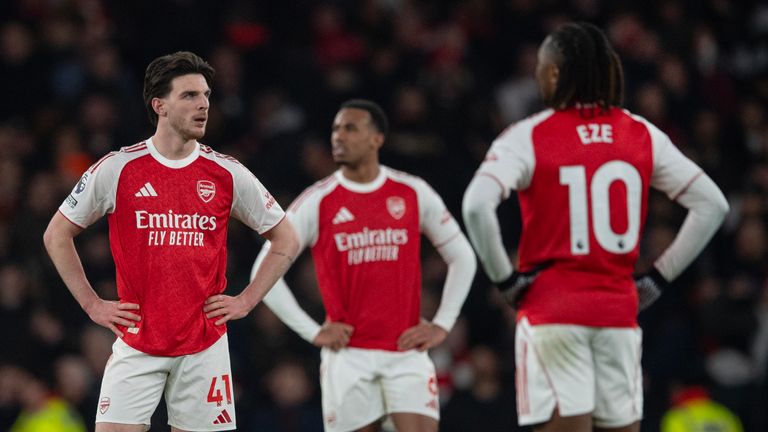 Declan Rice, Gabriel Magalhaes and Eberechi Eze of Arsenal during the Premier League match between