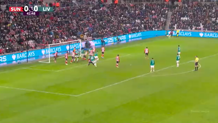 Liverpool continued to fill the six-yard box for Salah's corners as well as Gakpo's