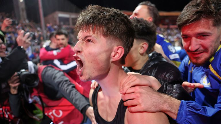 Bosnia's Esmir Bajraktarevic celebrates after winning a penalty shootout during the World Cup qualifying playoff final soccer match between Bosnia and Italy in Zenica, Bosnia, Tuesday, March 31, 2026. (AP Photo/Armin Durgut)