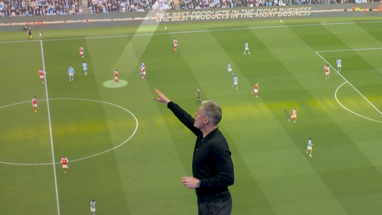 Declan Rice signalled to Zubimendi to cover the right side of midfield late on