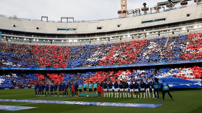 Barcelona returned to the Spotify Camp Nou to play in front of a capacity crowd against Real Madrid