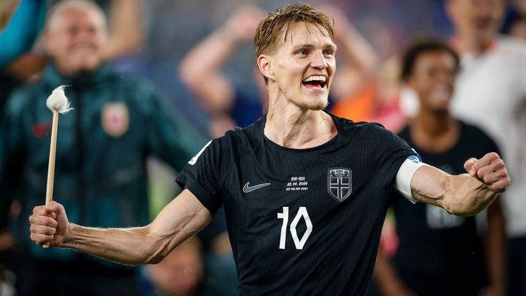 June 22, 2026: Norway midfielder Martin Odegaard (10) celebrates a victory following FIFA World Cup group stage action between Norway and Senegal at New York New Jersey Stadium in East Rutherford, N.J. (Rusty Jones/Cal Sport Media) (Credit Image: .. Rusty Jones/Cal Sport Media) (Cal Sport Media via AP Images)