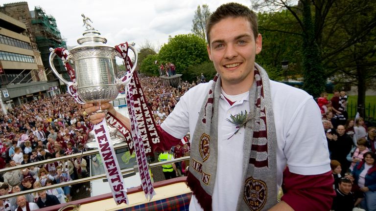 Craig Gordon helped Hearts beat Gretna in the 2005/06 Scottish Cup final 
