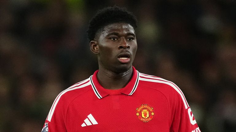 Carlos Baleba made his Man Utd debut against Tottenham