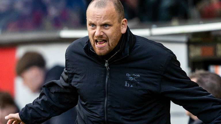 New Hibs head coach Marink Reedijk has lost his first two games in charge